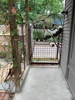 320 E Columbus St, Columbus, OH 43206 - photo 4