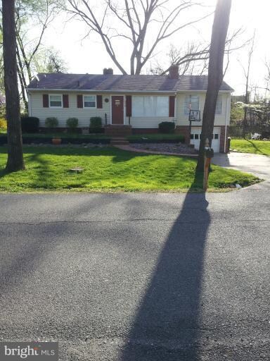 100 S 29th St, Purcellville, VA 20132 - photo 2