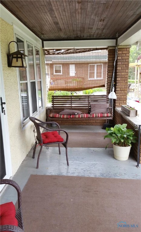 Covered Front Porch