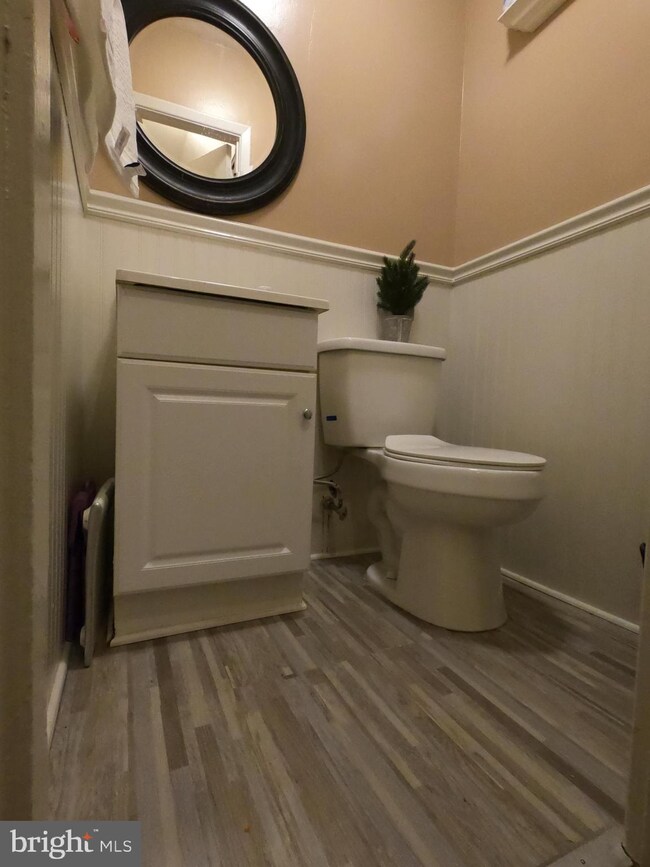 2864 Tolbut St, Philadelphia, PA 19136 - photo 6