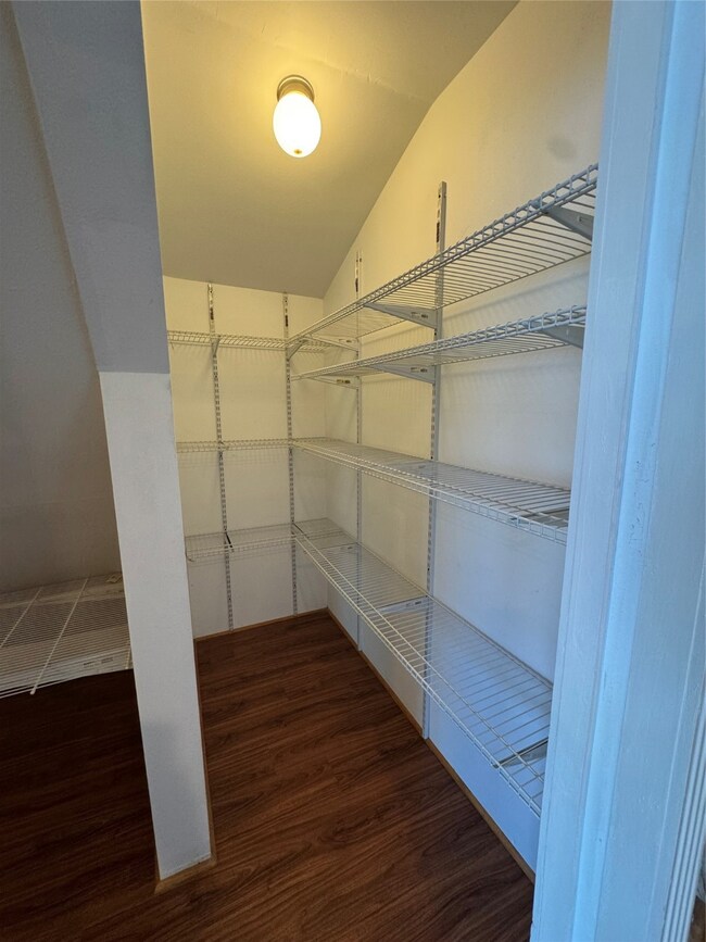 1101 E 7th St unit 4, Houston, TX 77009 - photo 6