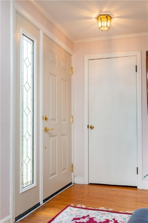 151 Toll Gate Rd, Warwick, RI 02886 - photo 5