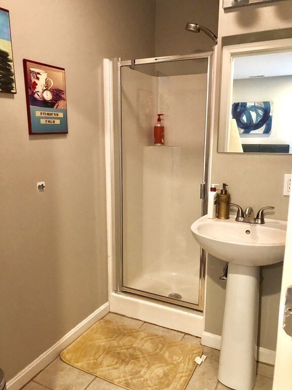 600 Trapelo Rd unit 11, Waltham, MA 02452 - photo 5