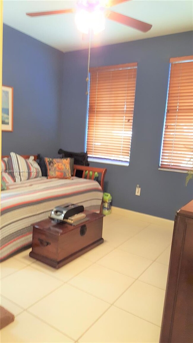 4834 NW 110th Place unit 4834, Doral, FL 33178 - photo 4