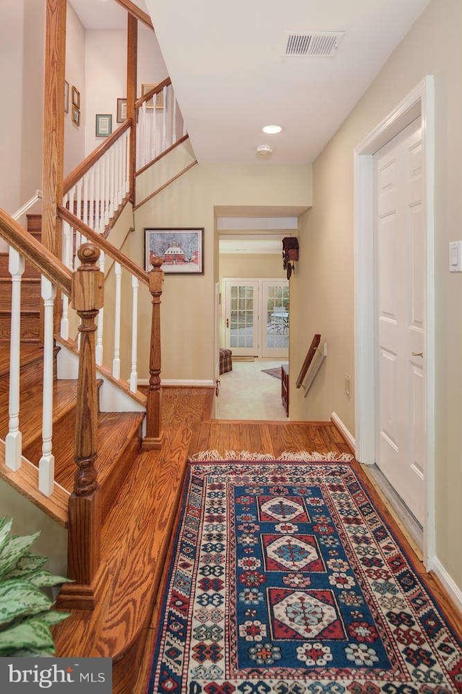 5915 Munson Ct, Falls Church, VA 22041 - photo 3