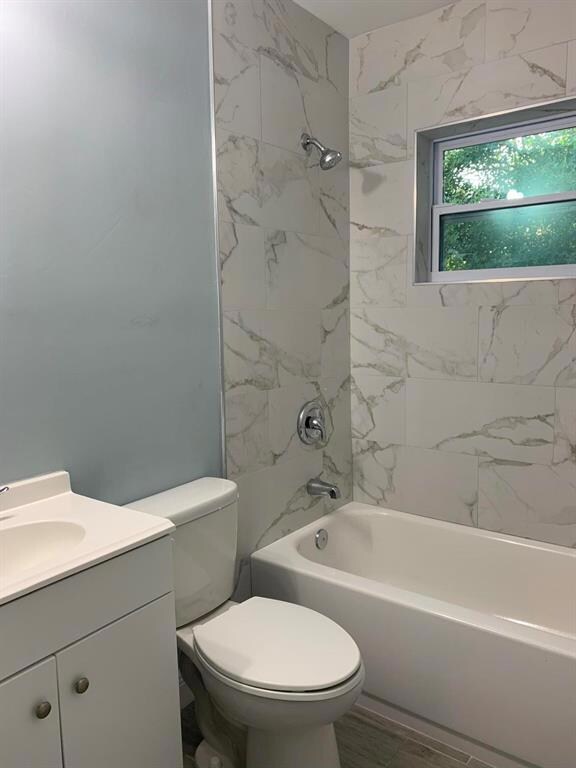 3011 Windsor Ave unit 3, West Palm Beach, FL 33407 - photo 3