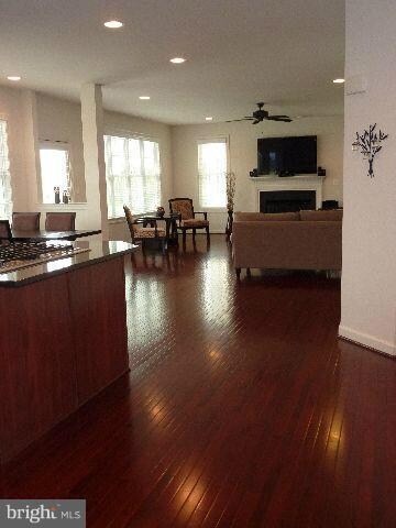 42108 Porch Light Dr, Aldie, VA 20105 - photo 7