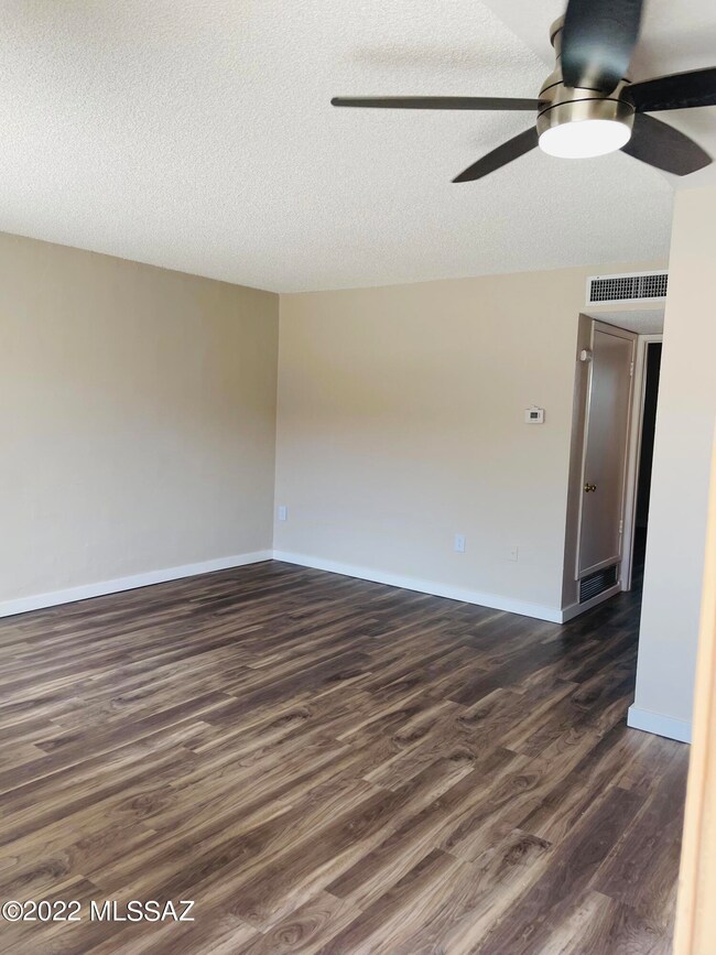 3838 N Park Ave, Tucson, AZ 85719 - photo 2