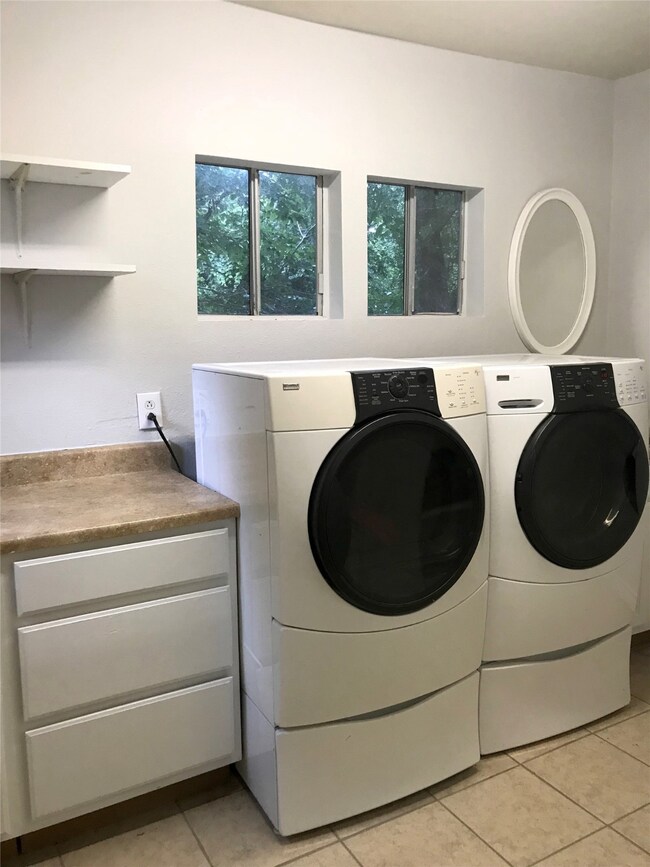 4946 Eppes St, Houston, TX 77021 - photo 3