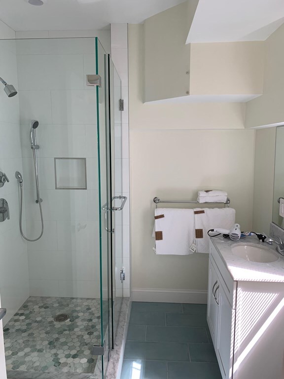 1170 Walnut St unit 3, Newton Highlands, MA 02461 - photo 6