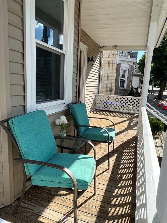 194 Roosevelt St, Providence, RI 02909 - photo 4