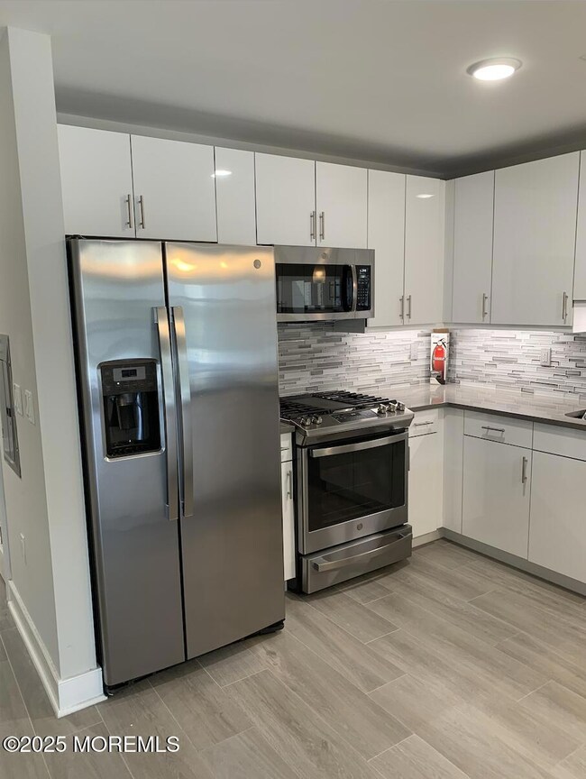 345 Ocean Blvd unit 402, Long Branch, NJ 07740 - photo 4