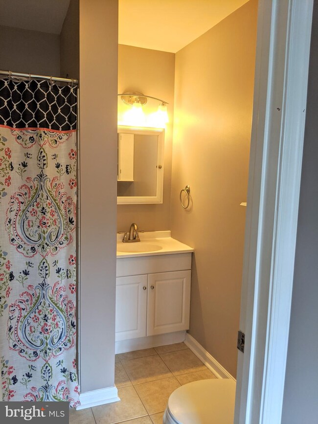 402 B E H St, Brunswick, MD 21716 - photo 7