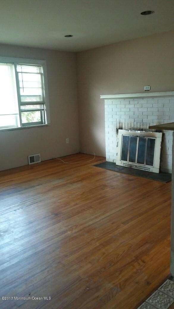 605DeerheadLakeDrLivingRoom0620