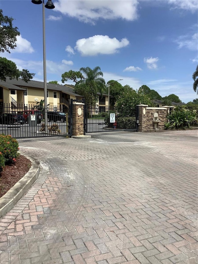 10155 Sailwinds Blvd S unit 101, Largo, FL 33773 - photo 4