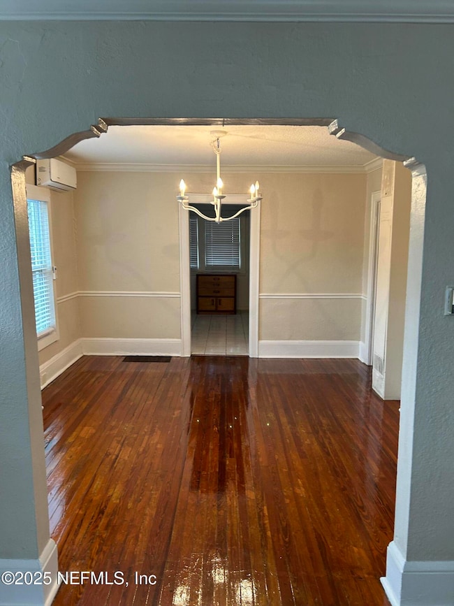 1527 Naldo Ave, Jacksonville, FL 32207 - photo 3