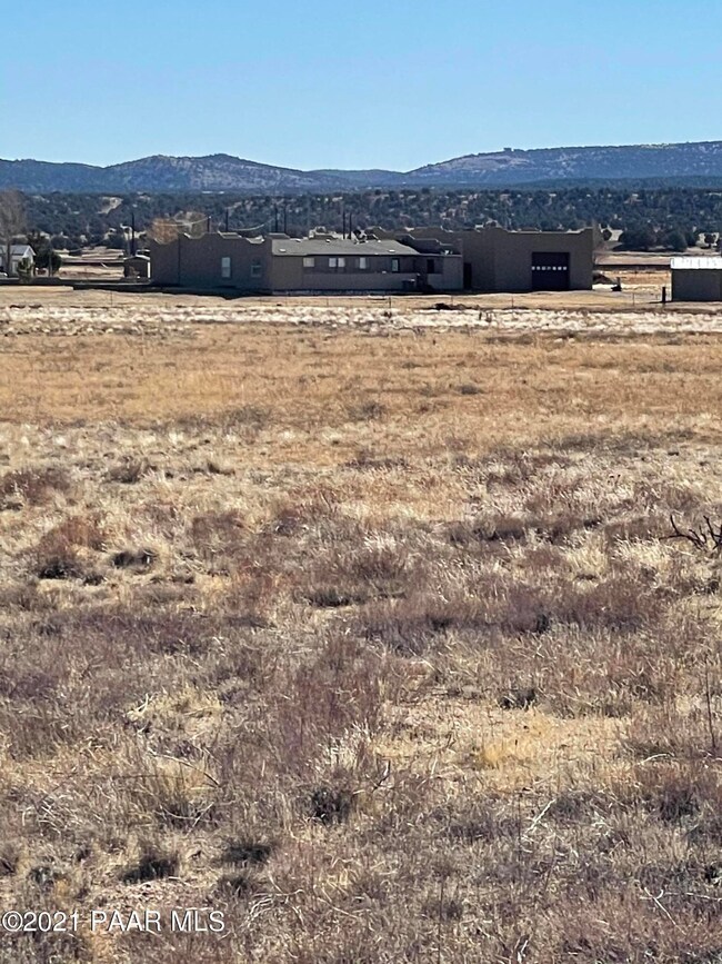 24400 N Big Springs Ranch (Lot C) Rd, Paulden, AZ 86334 - photo 2