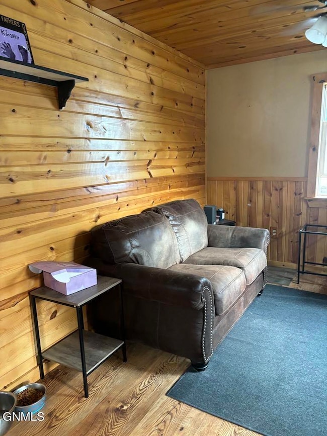 408 N Main St, Crosby, ND 58730 - photo 3