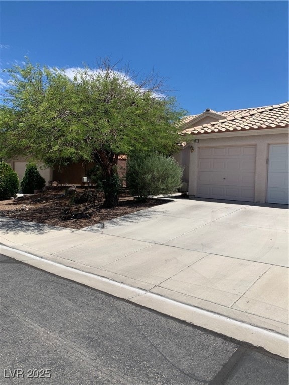 87 Rattlesnake Grass Ct, Henderson, NV 89002 - photo 2