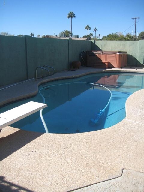 Diving Pool