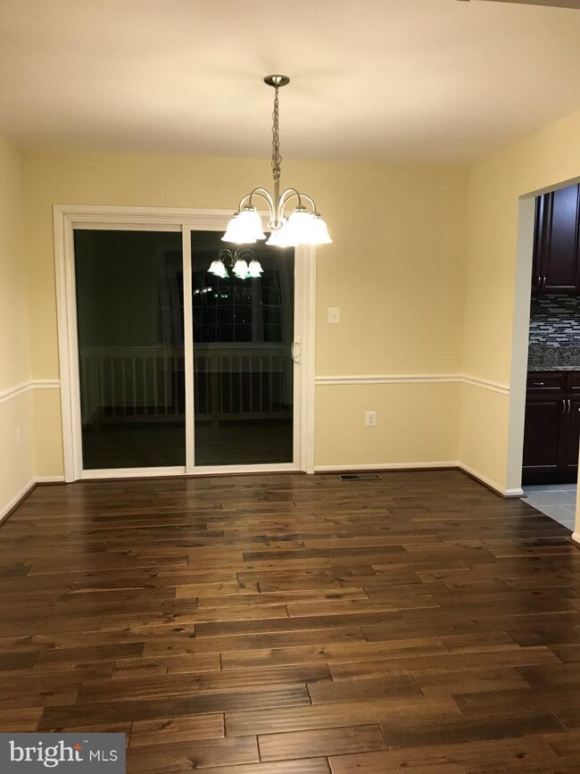 13340 Nickleson Dr, Woodbridge, VA 22193 - photo 3