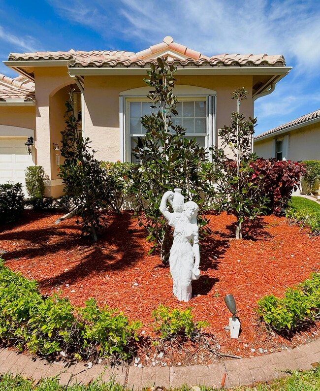 354 NW Springview Loop, Port Saint Lucie, FL 34986 - photo 4