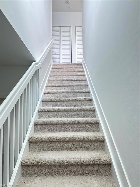 Stairway with carpet flooring
