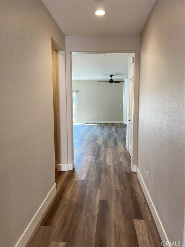 30548 Early Round Dr, Canyon Lake, CA 92587 - photo 5