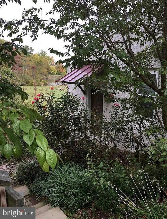 85 Valley Rd unit 1, Phoenixville, PA 19460 - photo 4