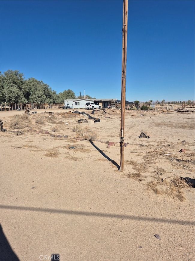 47330 Silver Valley Rd, Newberry Springs, CA 92365 - photo 2