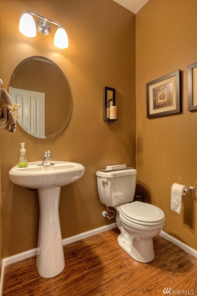 4908 52st Av Ct W unit 2061, University Place, WA 98467 - photo 2