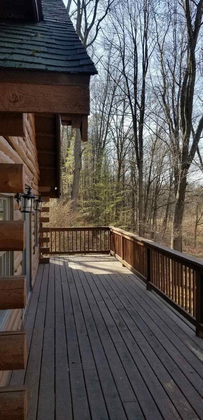 20605 15 mile deck shot