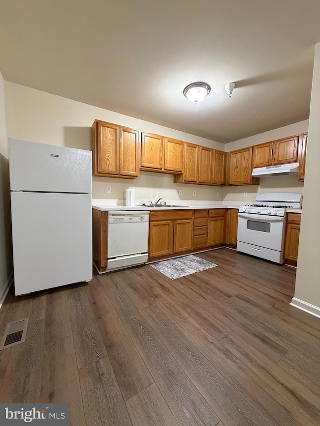 305 Center Deen Ave, Aberdeen, MD 21001 - photo 4