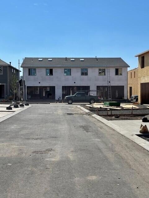 3704 NE Petrosa Ave, Bend, OR 97701 - photo 4