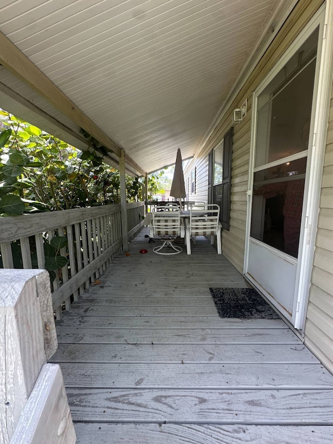 218 Third St, Valrico, FL 33594 - photo 3