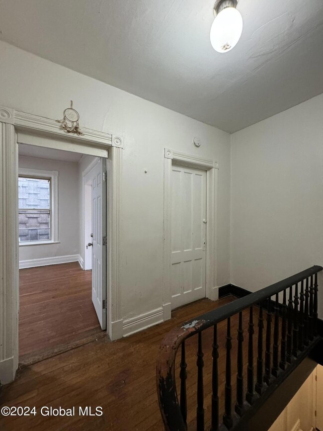 273 2nd St, Albany, NY 12206 - photo 4