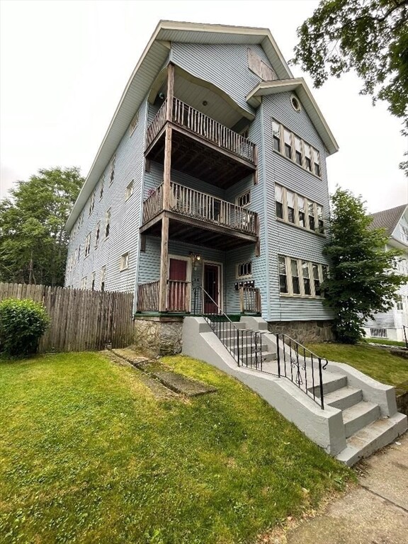 26 Woodford St unit 1, Worcester, MA 01604 - photo 3