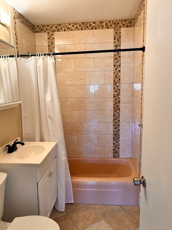 1409 River St unit 47, Hyde Park, MA 02136 - photo 6