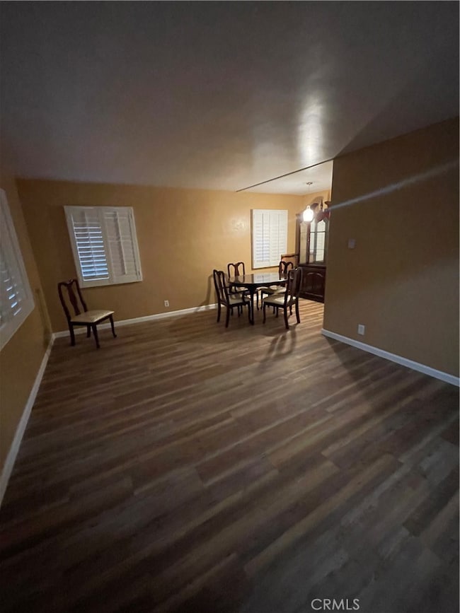 12119 Alvaro St, Los Angeles, CA 90059 - photo 3