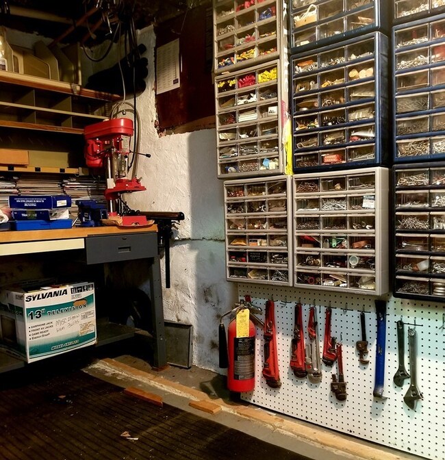 12 Ludlow St, Charlestown, MA 02129 - photo 4