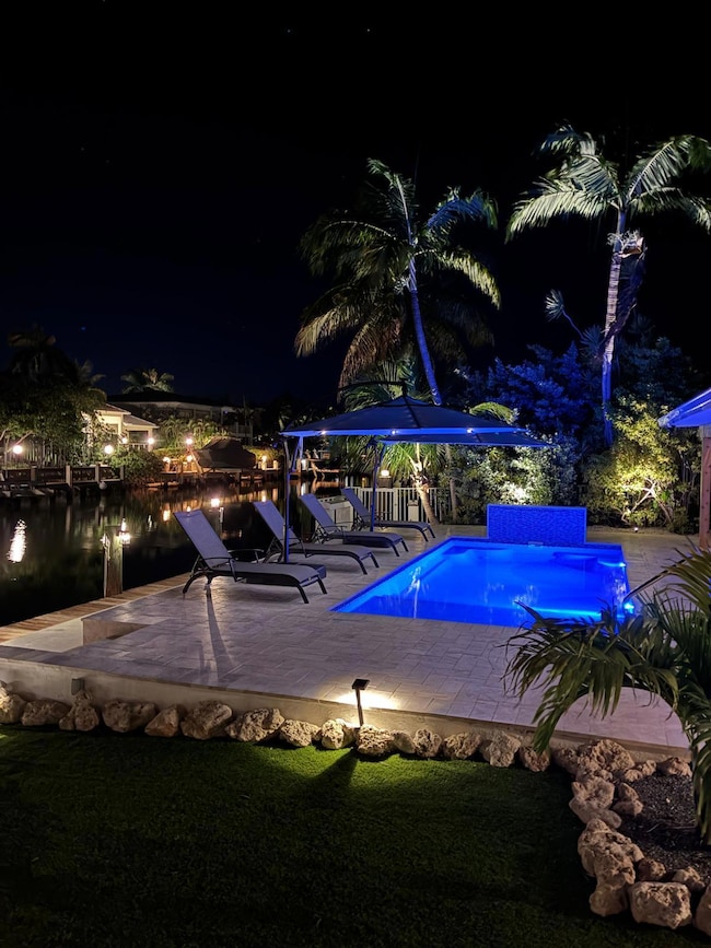 641 12th St, Key Colony Beach, FL 33051 - photo 3