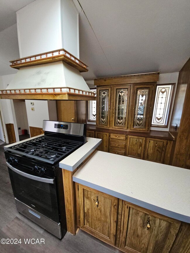 32 kitchen finished 2