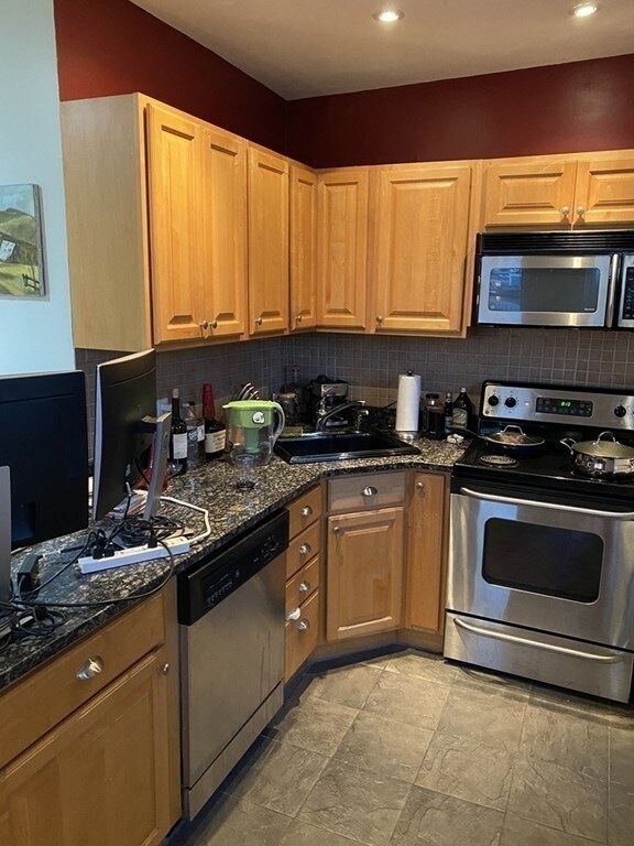 160 Salem St unit 12, Boston, MA 02113 - photo 5