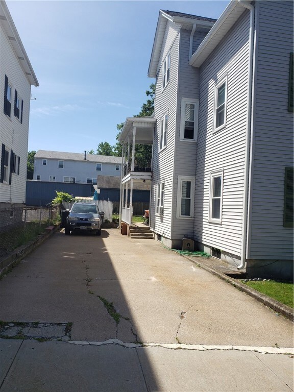 87 John St, Cumberland, RI 02864 - photo 4