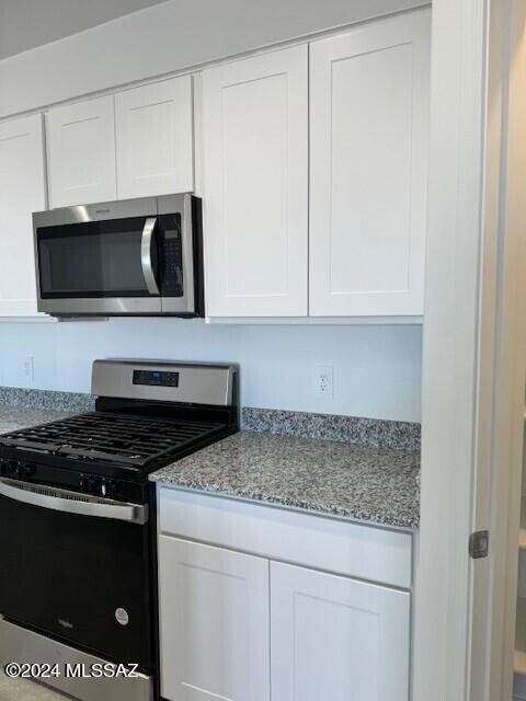 Gas stove