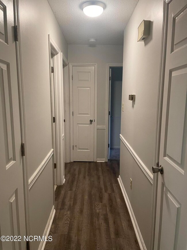 1306 Kevin Ct, Jacksonville, NC 28546 - photo 6