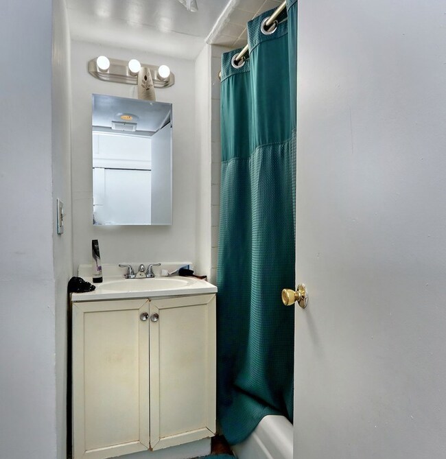 55 Coleman St, Dorchester, MA 02125 - photo 5