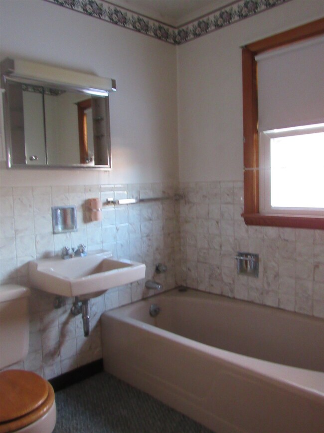 1299 Main St, Berlin, NH 03570 - photo 6