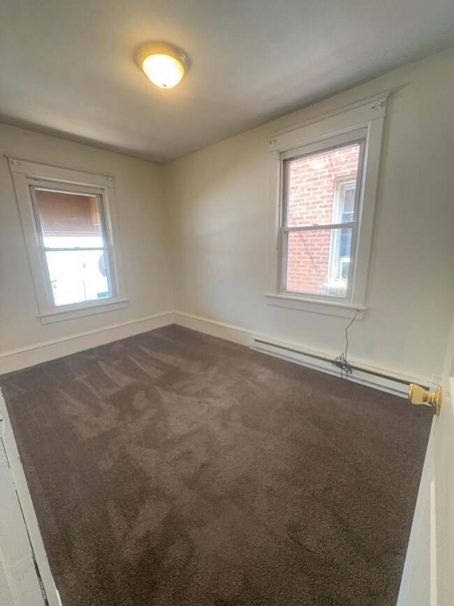 19 S 7th St unit B, Stroudsburg, PA 18360 - photo 6