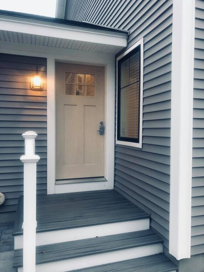 11 Epping Ave unit Rear, Hampton, NH 03842 - photo 2